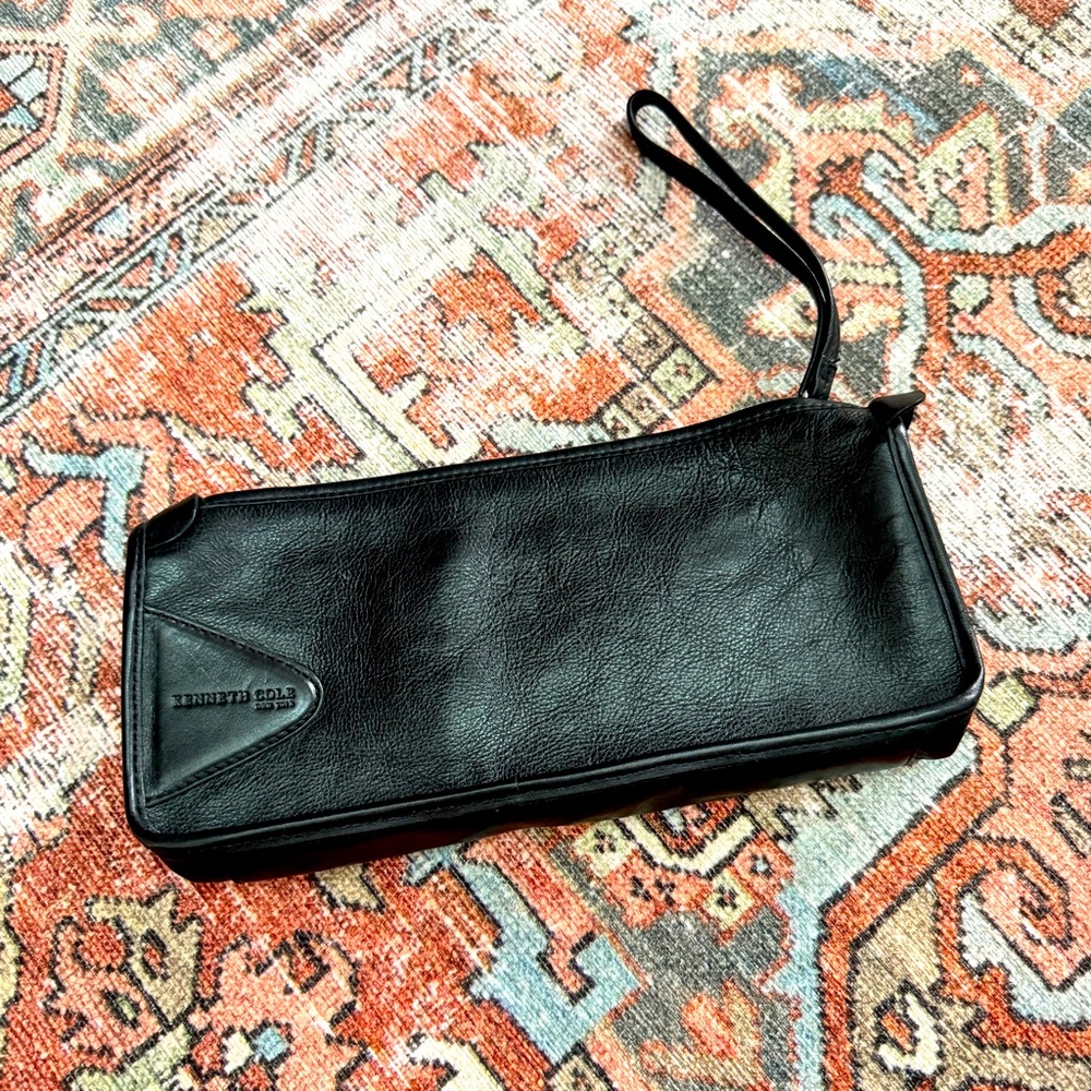 Leather Wristlet/clutch